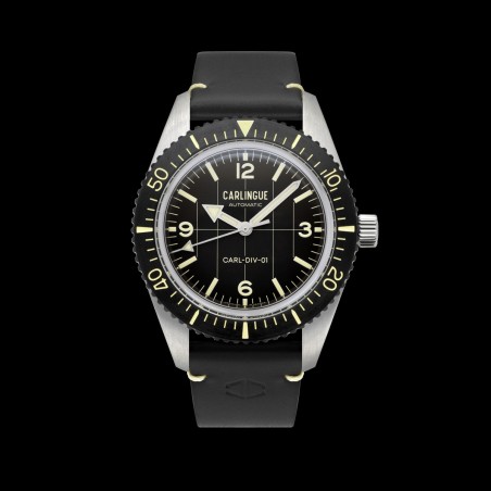 Montre de sport Carlingue Diver, étanche à 20 ATM, cadran et lunette noirs.