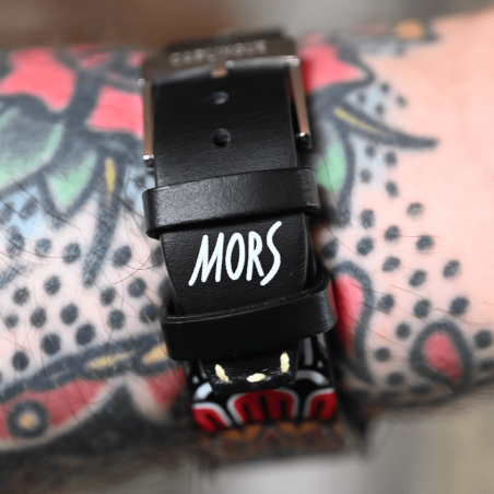 Bracelet en cuir noir MORS et sa boucle ardillon Carlingue.
