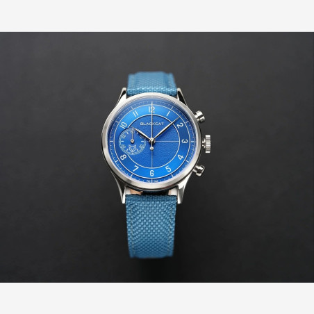 Montre de sport française avec mouvement méca-quartz japonais, le Seiko VK64.