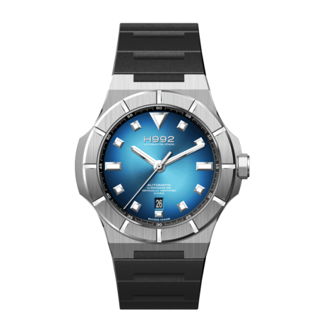 H992 H4 Celestial Blue, montre sport chic pour homme en acier  et cadran bleu soeillé.