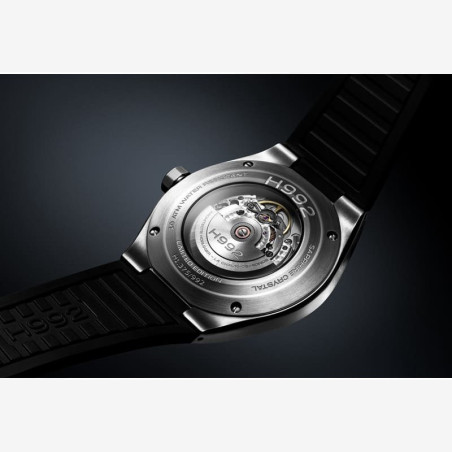 H992 H1 avec fond de boîte transparent et calibre Sellita.