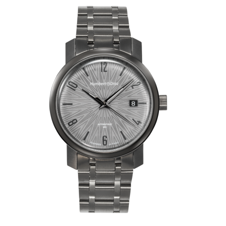 Montre classique Française en acier affichage 3 aiguilles et date à 3h.